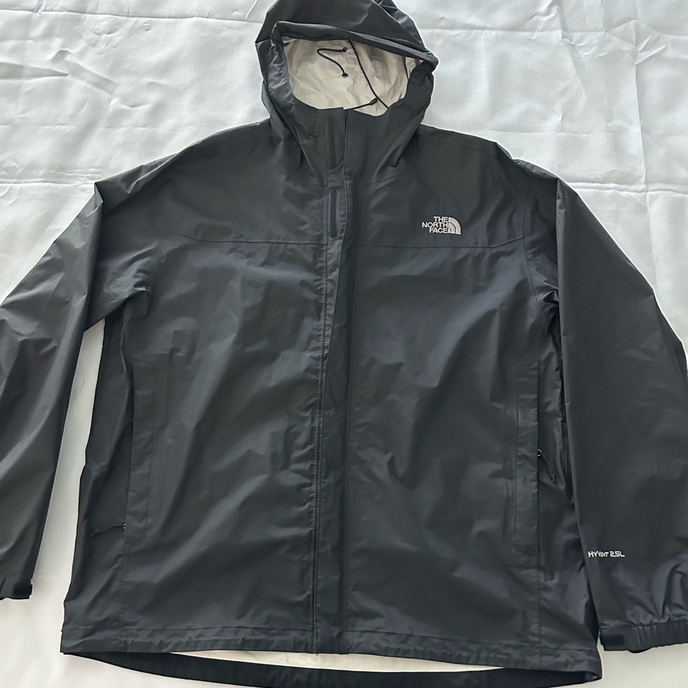The North Face Men’s XL Black Rain Jacket